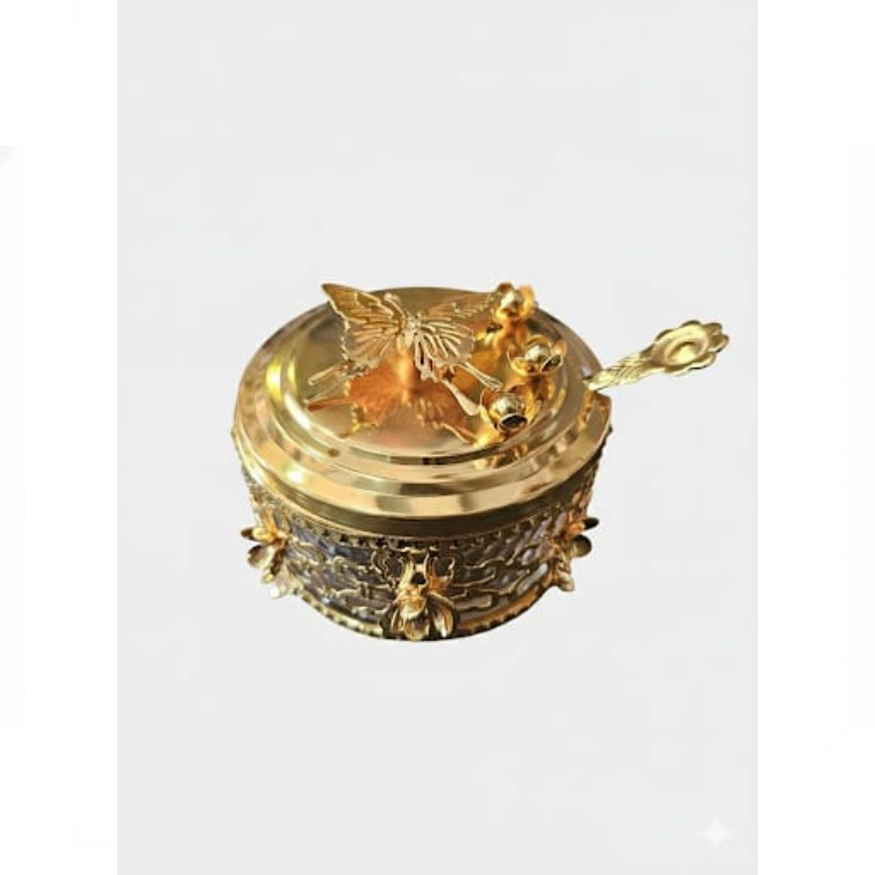 سكرية زجاجية فاخرة بلمسات ذهبية ملكية