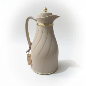 ترمس ضيافة أنيق بلون بيج وتفاصيل ذهبية