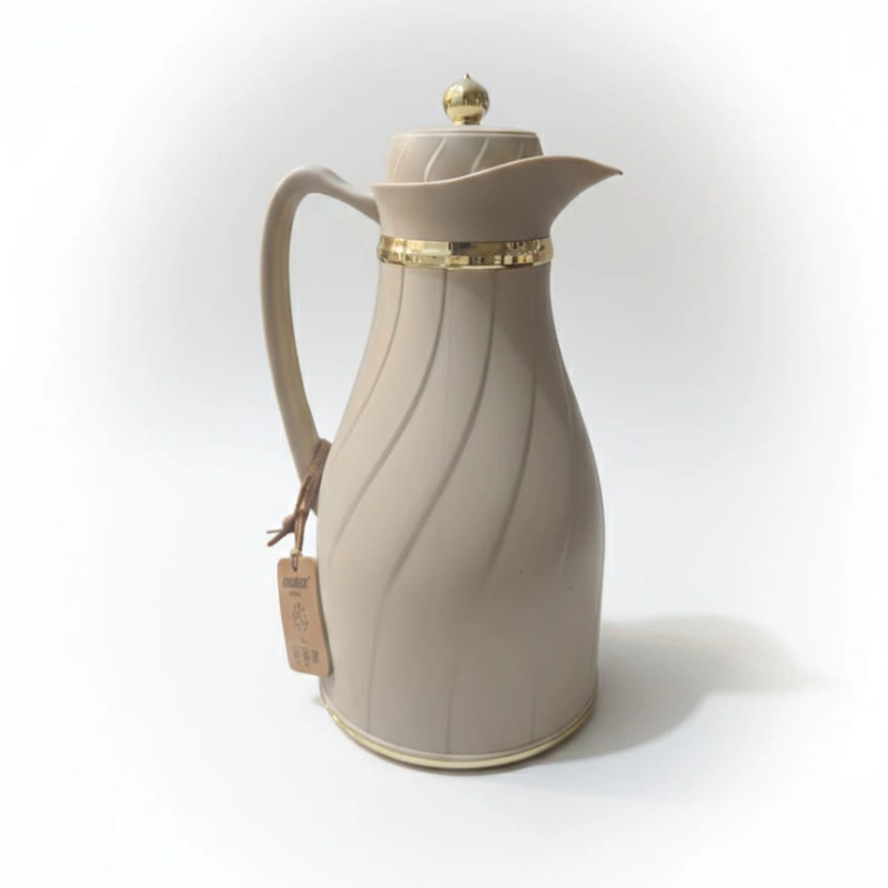 ترمس ضيافة أنيق بلون بيج وتفاصيل ذهبية