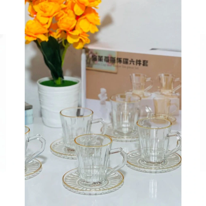 طقم كاسات شاي زجاج شفاف 6 كاسات و6 تباسٍ