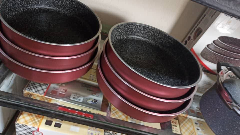 طقم صواني فرن جرانيت دائري مقاسات 28×30×32 سم - الصورة 3