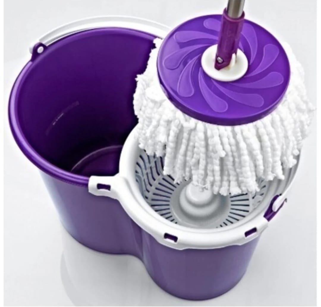دلو تنظيف مع ممسحة دوّارة بعصر بالطرد المركزي