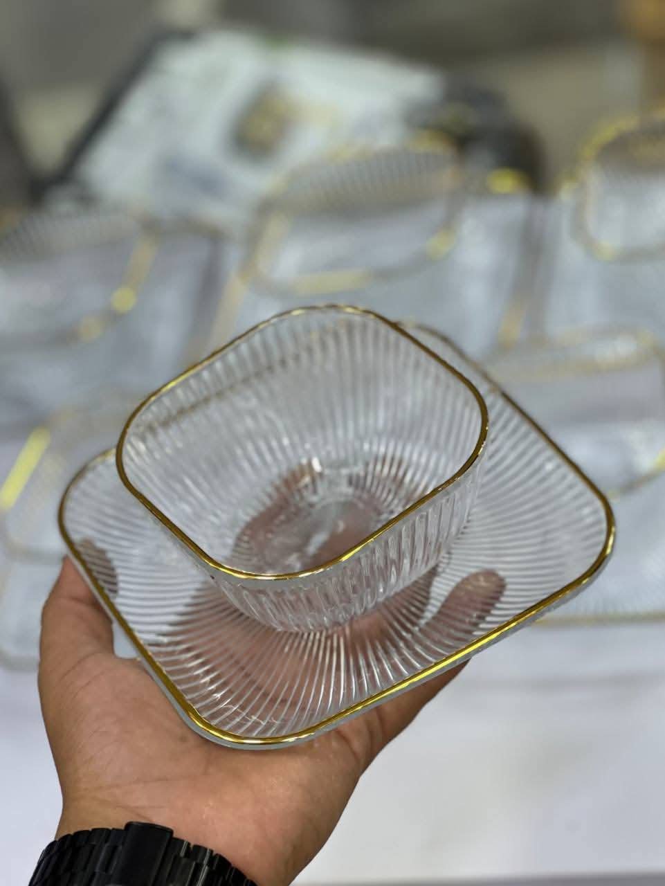 طقم زبادي 6 زبادي كريستال مع 6 تباسي متطابقة